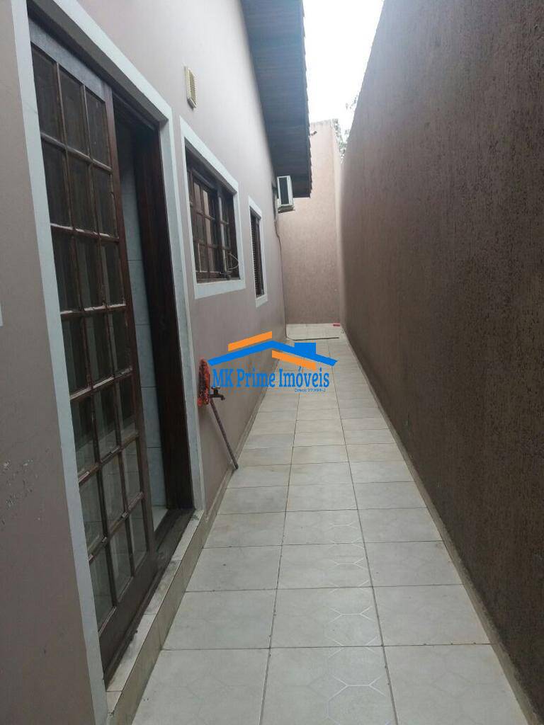 Sobrado à venda com 3 quartos, 186m² - Foto 7