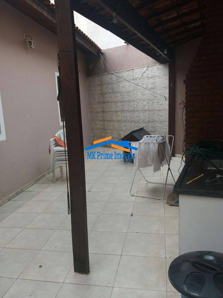 Sobrado à venda com 3 quartos, 186m² - Foto 8