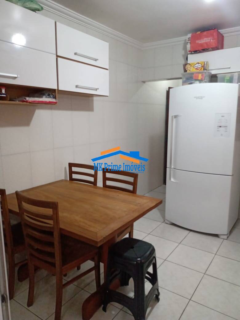 Sobrado à venda com 2 quartos, 128m² - Foto 11