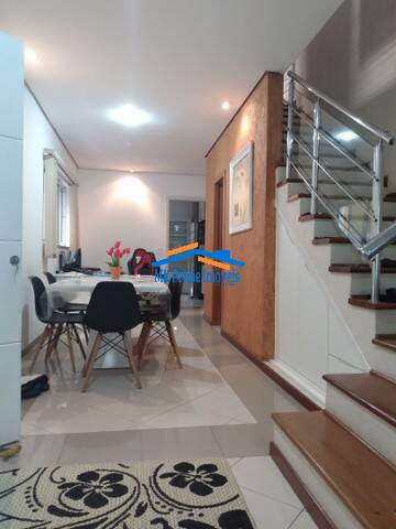 Sobrado à venda com 3 quartos, 170m² - Foto 2