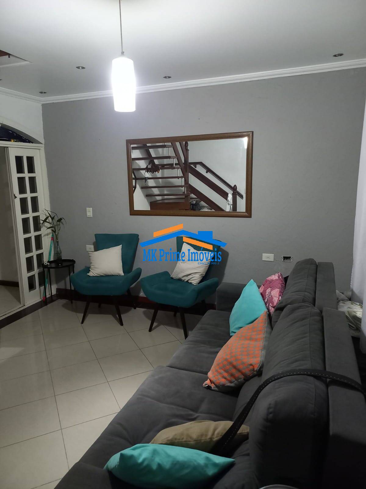 Sobrado à venda com 3 quartos, 198m² - Foto 1