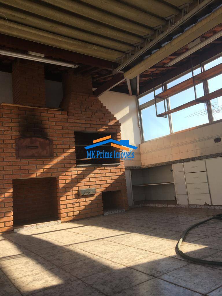 Casa à venda com 3 quartos, 244m² - Foto 22