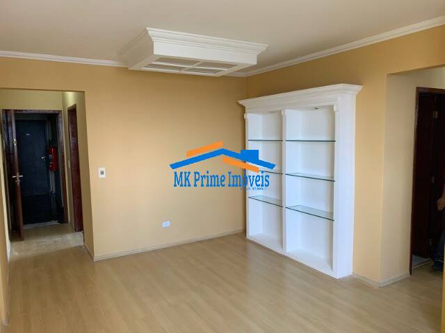 Apartamento à venda com 3 quartos, 75m² - Foto 2