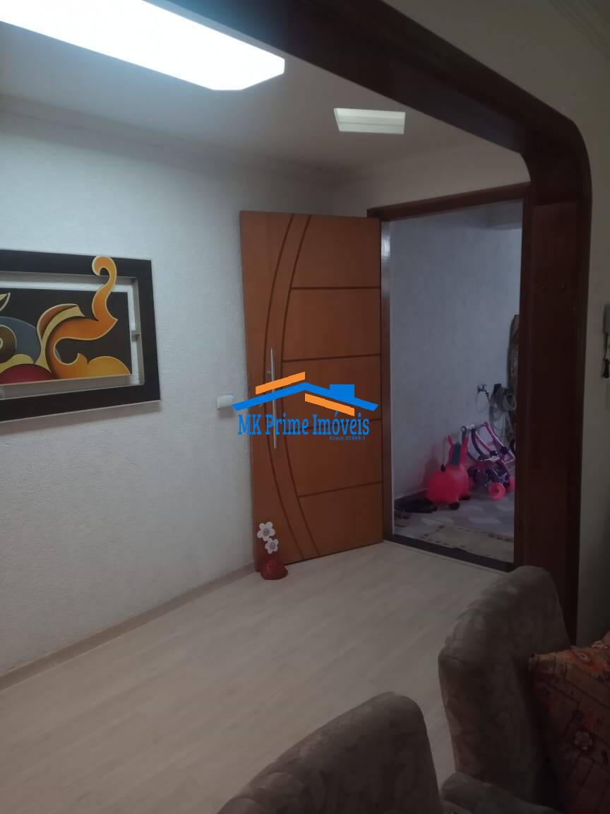 Sobrado à venda com 3 quartos, 236m² - Foto 14