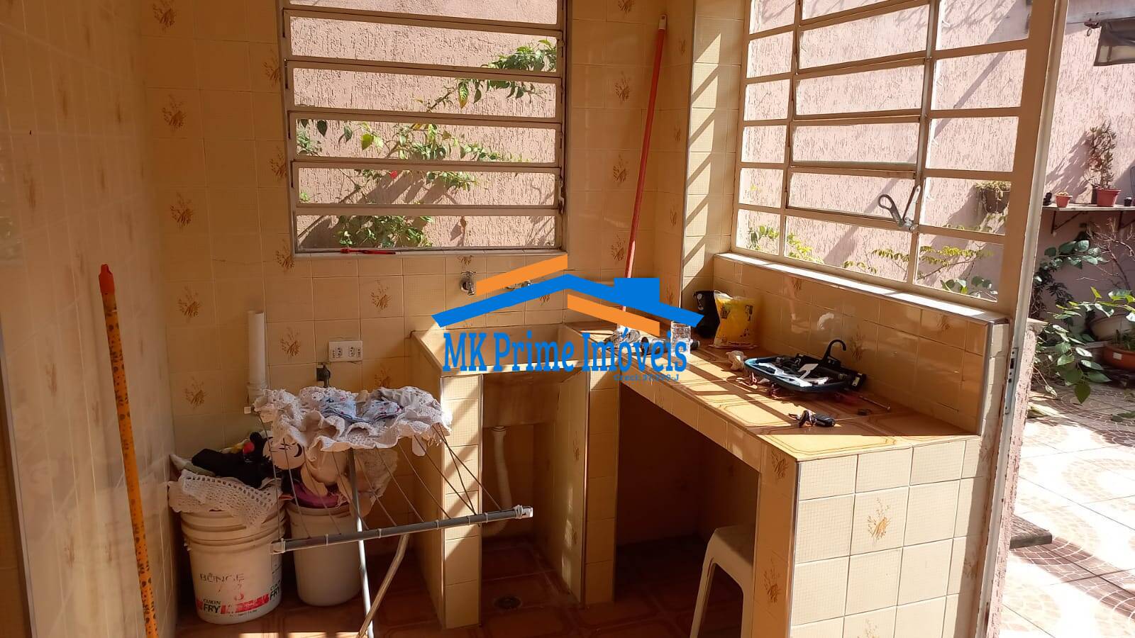 Casa à venda com 3 quartos, 160m² - Foto 14