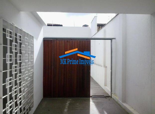 Sobrado à venda com 4 quartos, 250m² - Foto 3