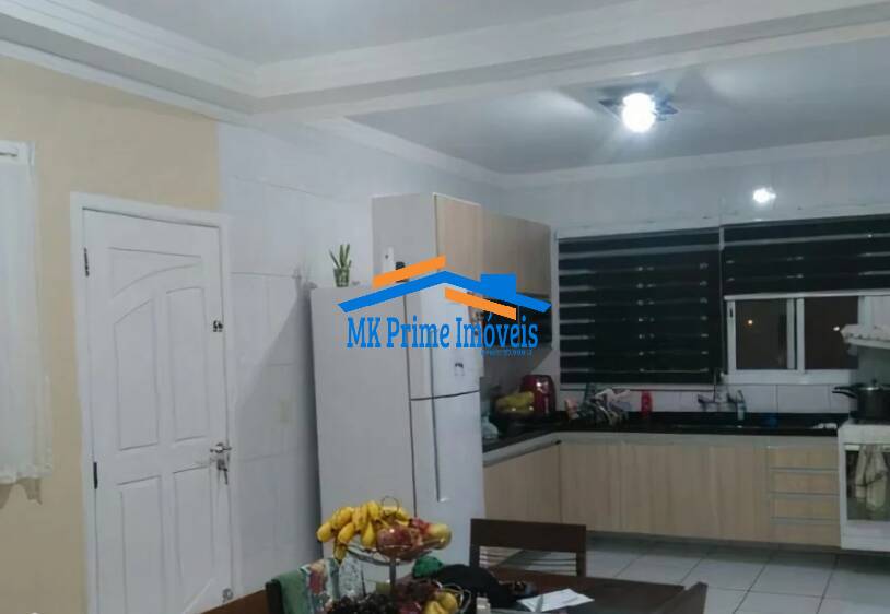 Sobrado à venda com 3 quartos, 199m² - Foto 3