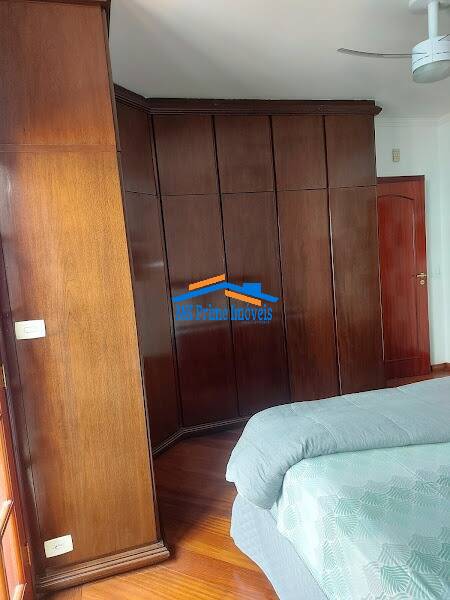 Casa à venda com 5 quartos, 302m² - Foto 21