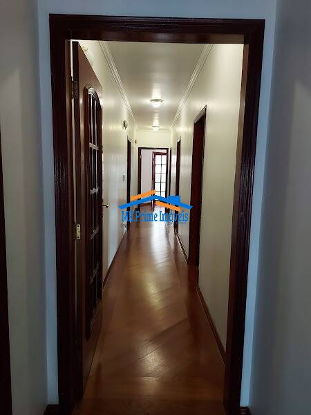 Casa à venda com 5 quartos, 302m² - Foto 36