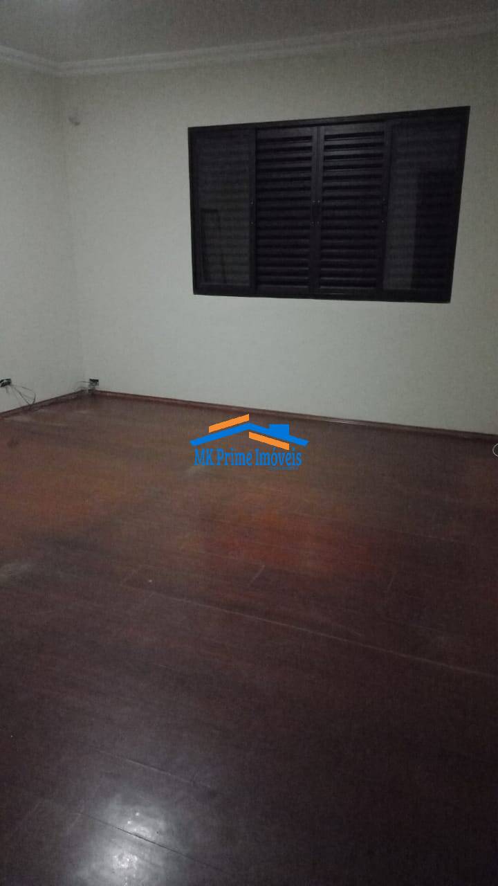 Sobrado à venda e aluguel com 3 quartos, 333m² - Foto 11