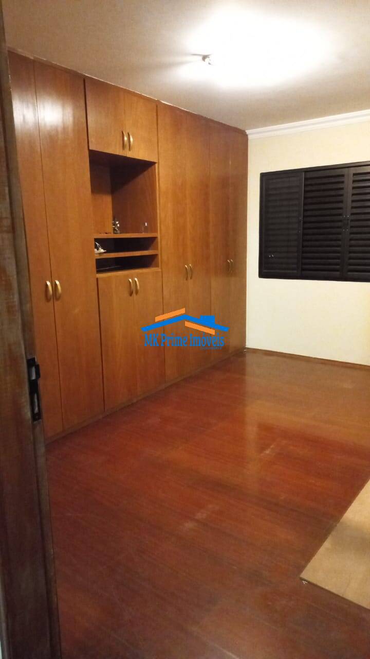 Sobrado à venda e aluguel com 3 quartos, 333m² - Foto 13