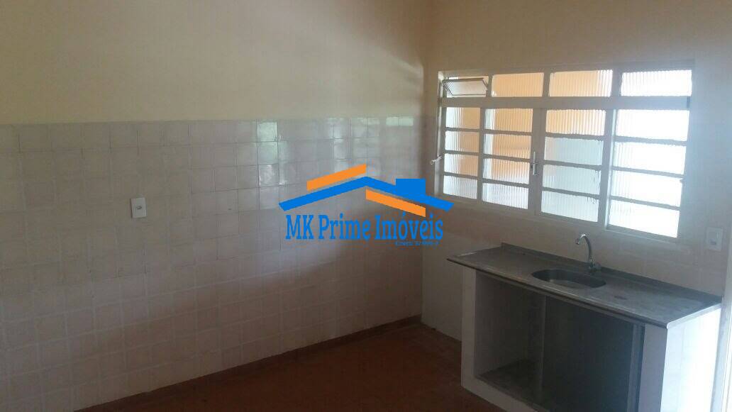 Casa à venda com 3 quartos, 100m² - Foto 9