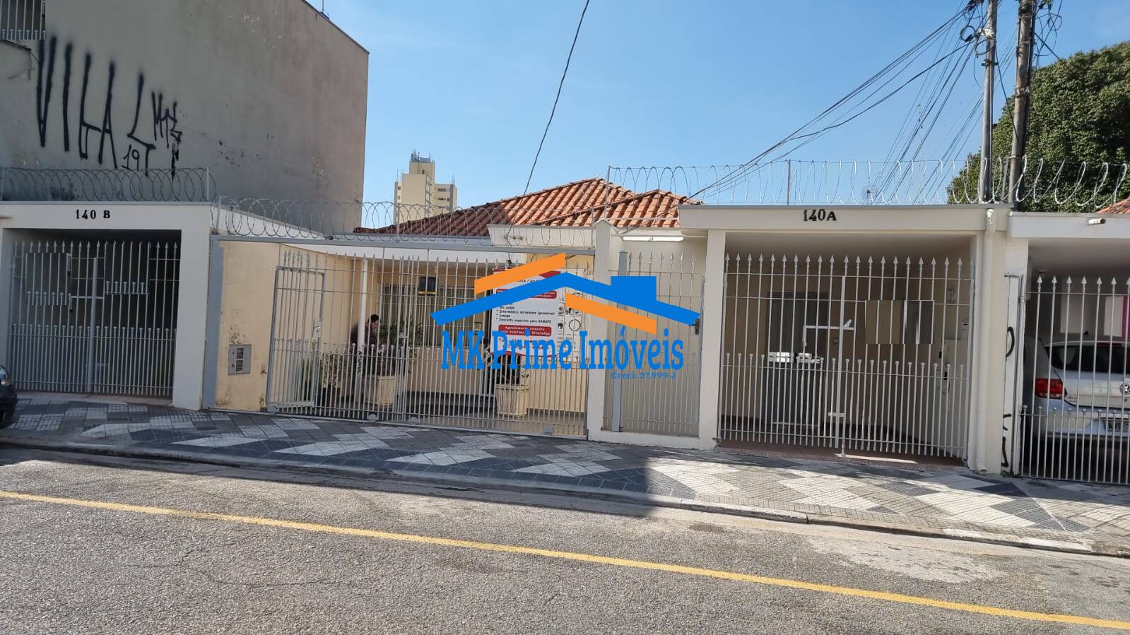 Casa à venda com 3 quartos, 400m² - Foto 2