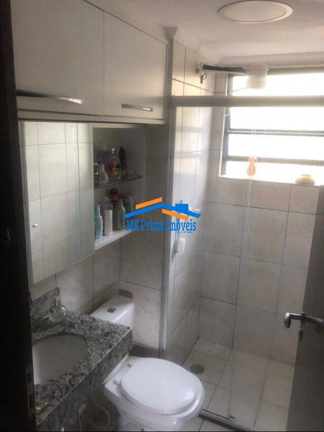 Apartamento à venda com 2 quartos, 40m² - Foto 10