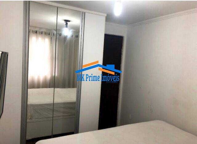 Apartamento à venda com 2 quartos, 40m² - Foto 12