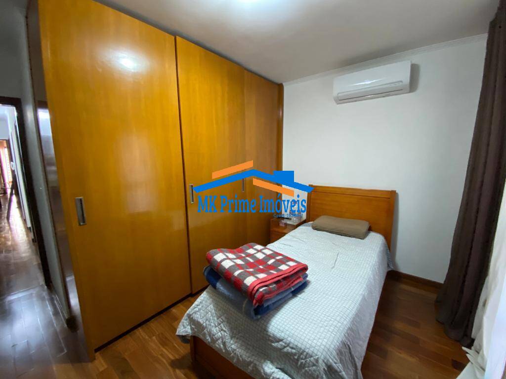 Sobrado à venda com 3 quartos, 223m² - Foto 17