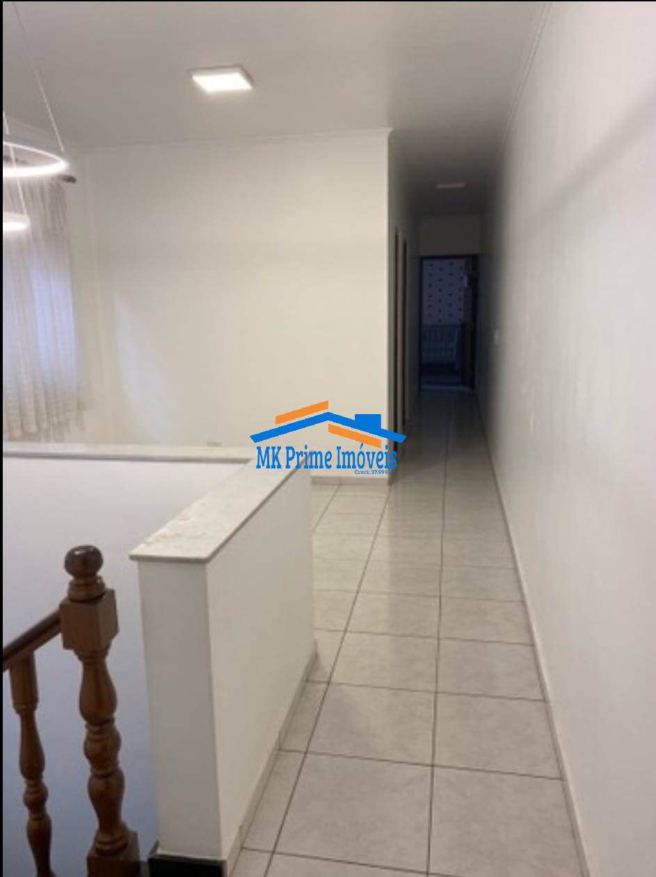 Sobrado à venda com 3 quartos, 250m² - Foto 18