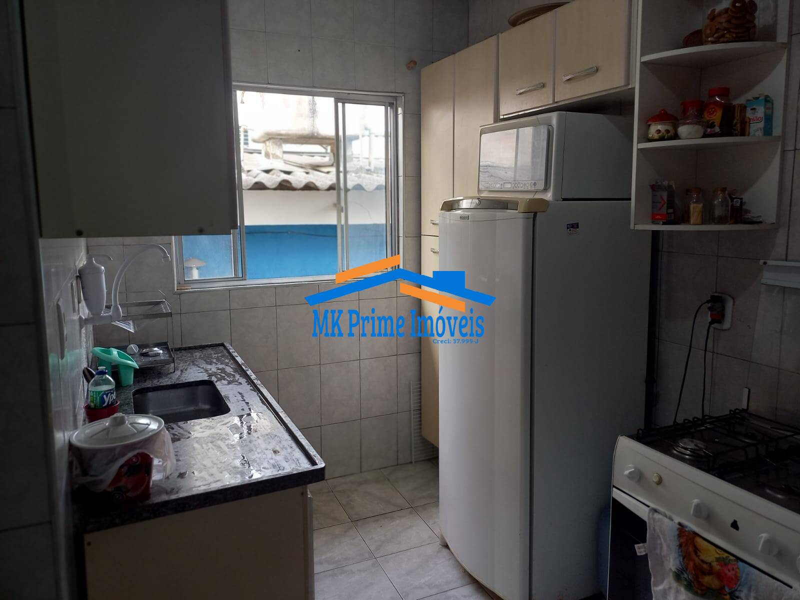 Casa à venda com 3 quartos, 151m² - Foto 4