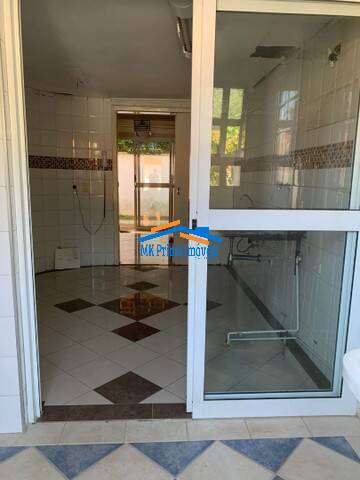 Casa de Condomínio à venda com 3 quartos, 220m² - Foto 6