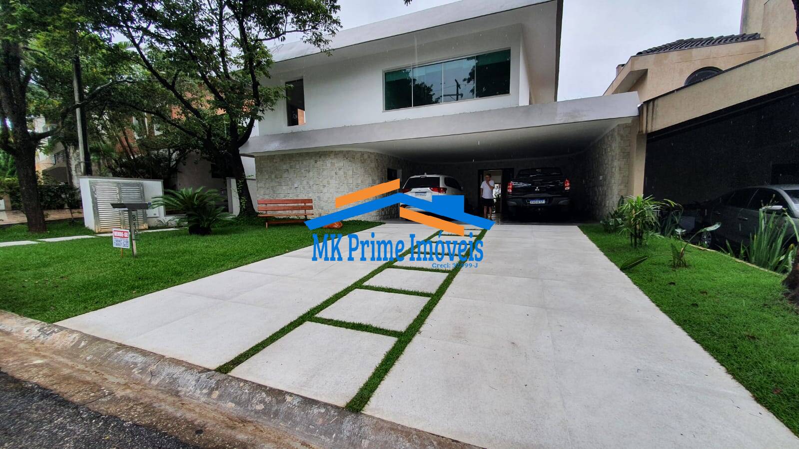 Casa de Condomínio à venda com 4 quartos, 400m² - Foto 2