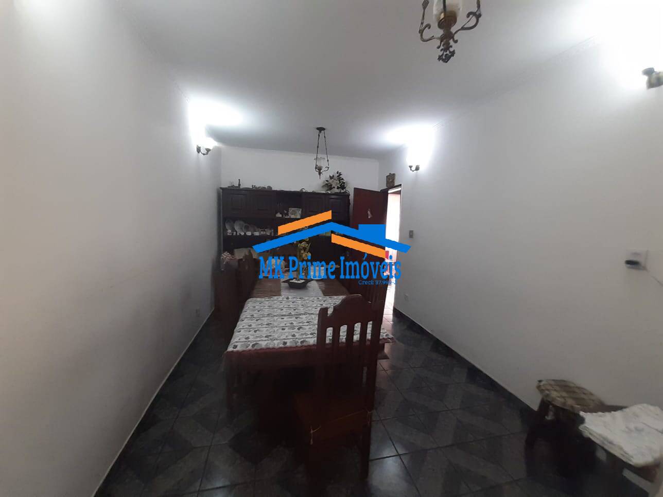 Casa à venda com 3 quartos, 150m² - Foto 4