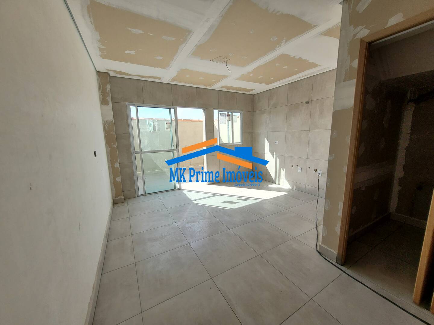 Sobrado à venda com 3 quartos, 96m² - Foto 2