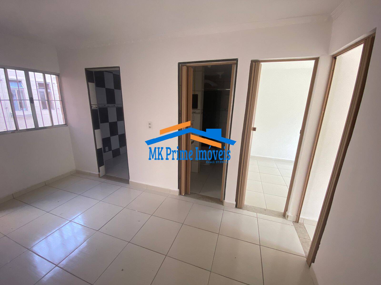 Apartamento à venda com 2 quartos, 46m² - Foto 2