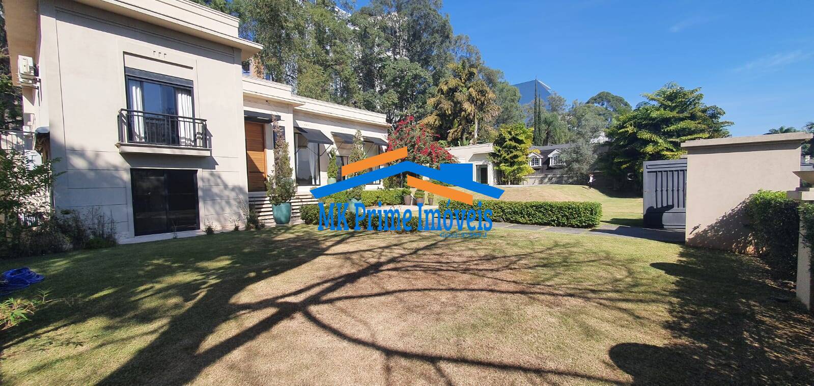 Casa de Condomínio à venda com 5 quartos, 1024m² - Foto 3