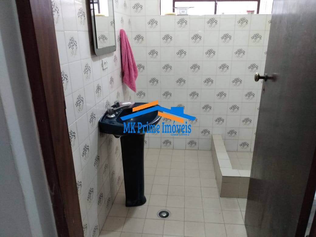 Sobrado à venda com 4 quartos, 100m² - Foto 11