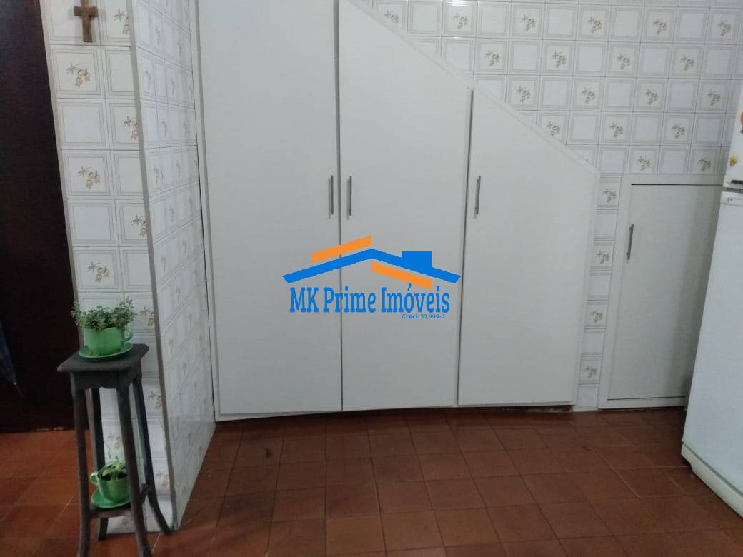 Sobrado à venda com 4 quartos, 100m² - Foto 5