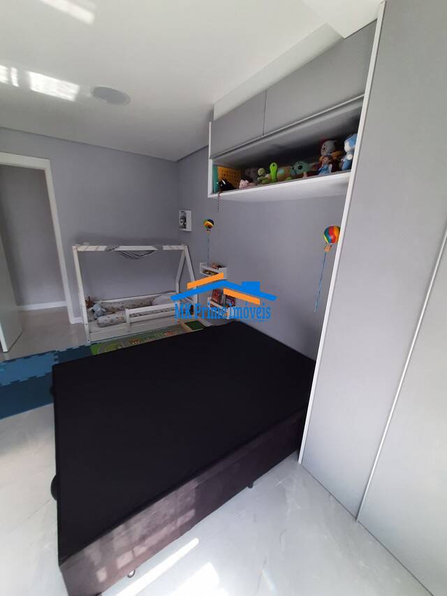 Apartamento à venda com 2 quartos, 70m² - Foto 13