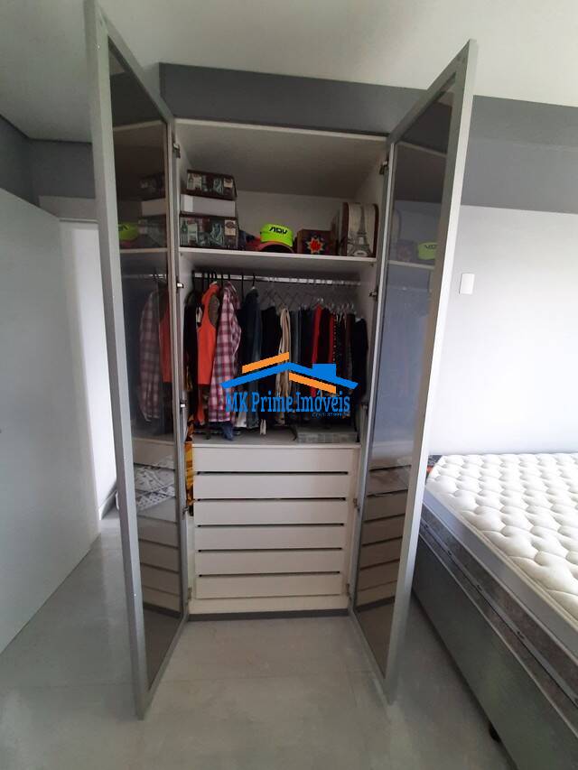 Apartamento à venda com 2 quartos, 70m² - Foto 18