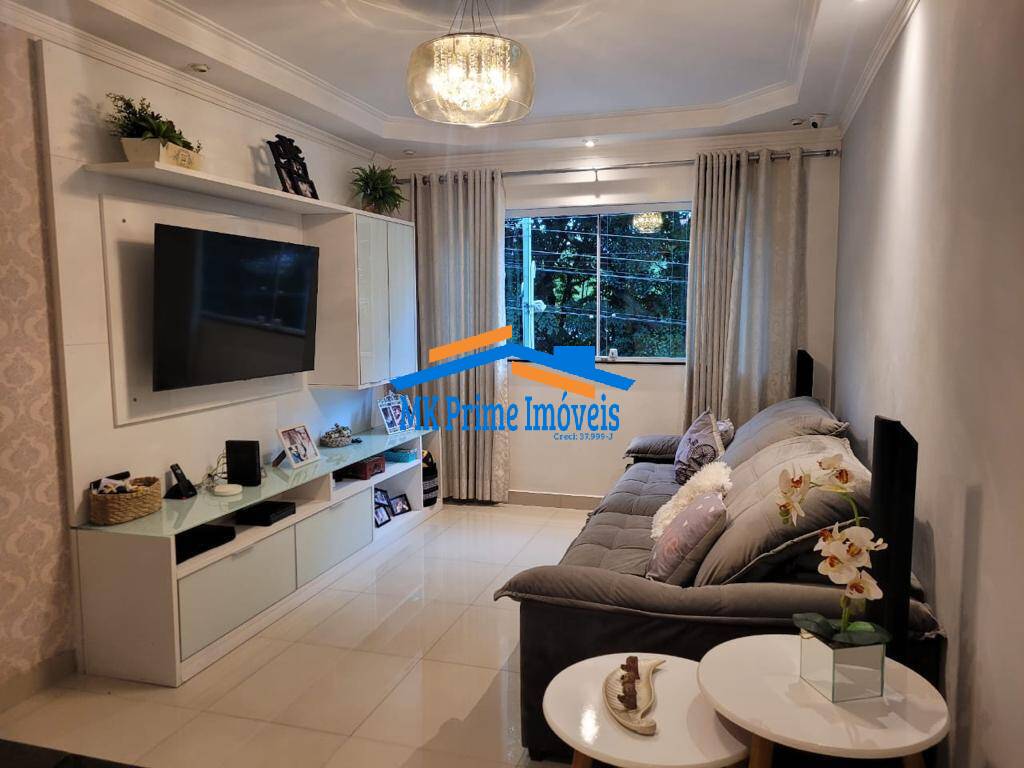 Sobrado à venda com 3 quartos, 140m² - Foto 1