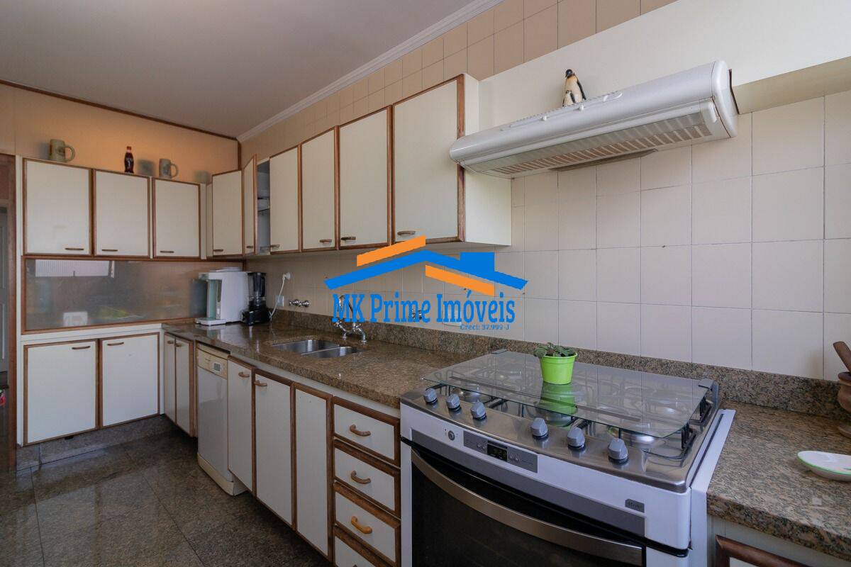 Apartamento à venda e aluguel com 6 quartos, 170m² - Foto 22