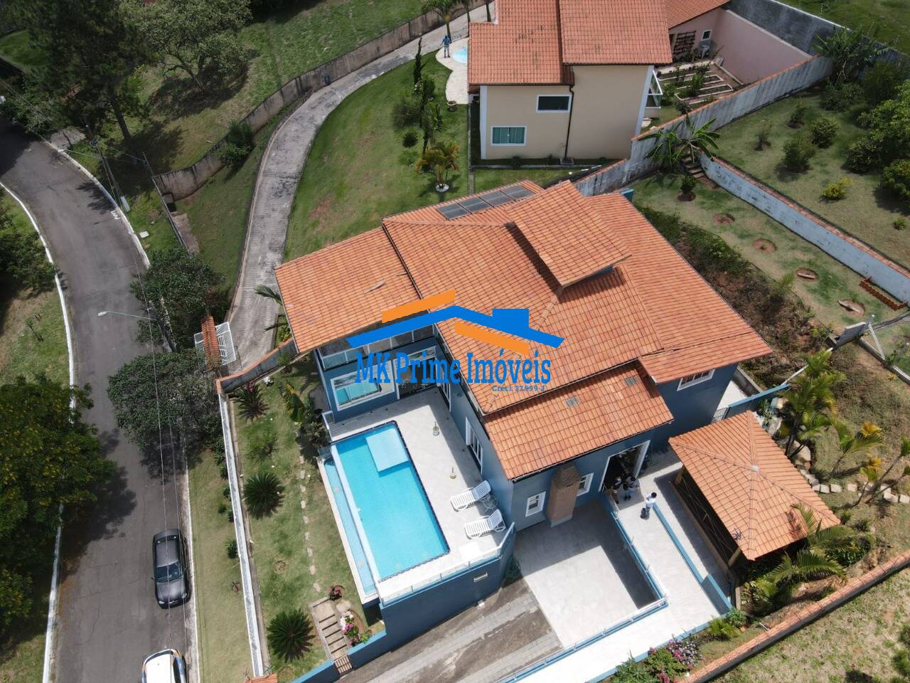 Casa de Condomínio à venda com 3 quartos, 377m² - Foto 4