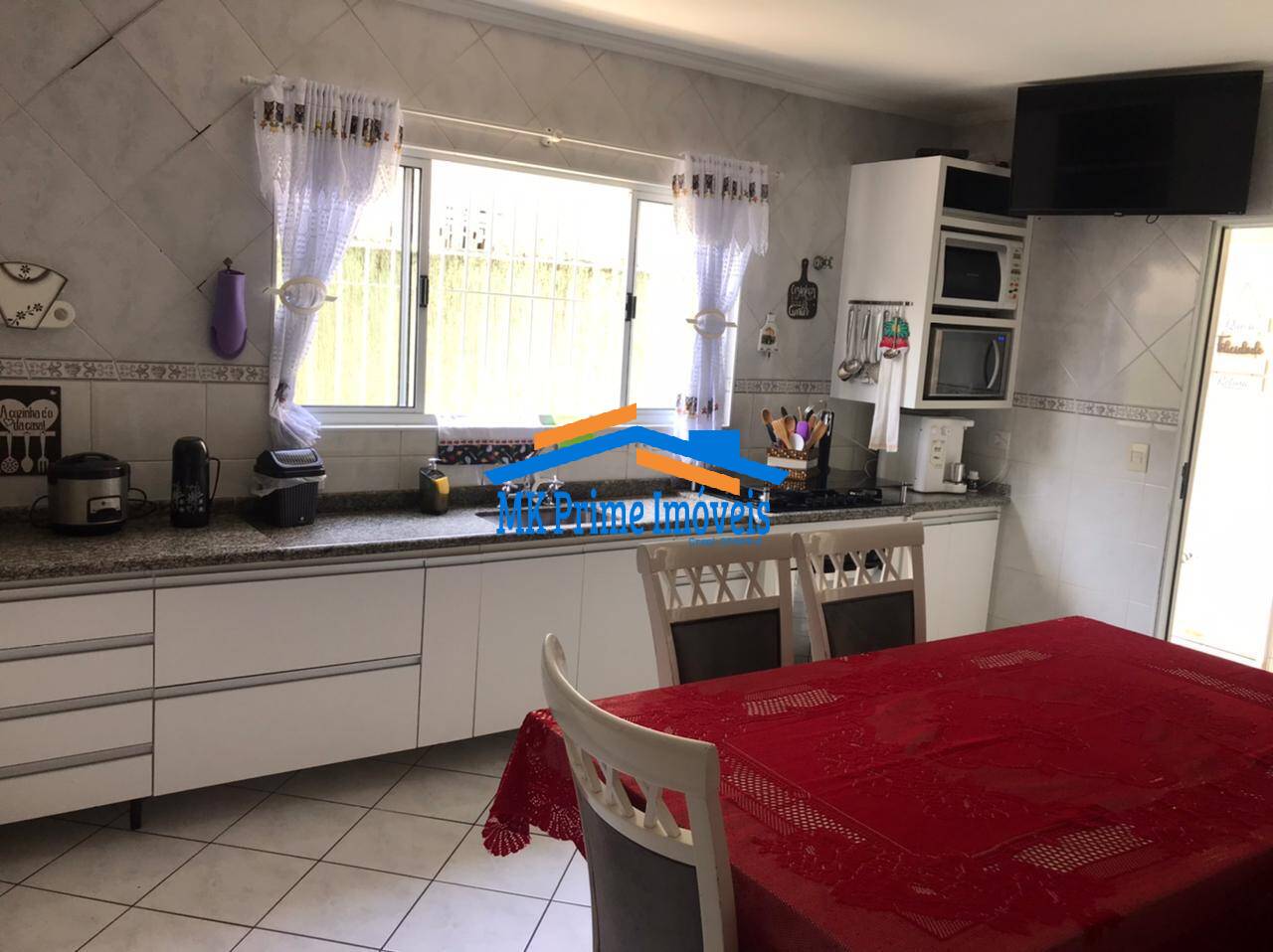 Sobrado à venda com 4 quartos, 230m² - Foto 3