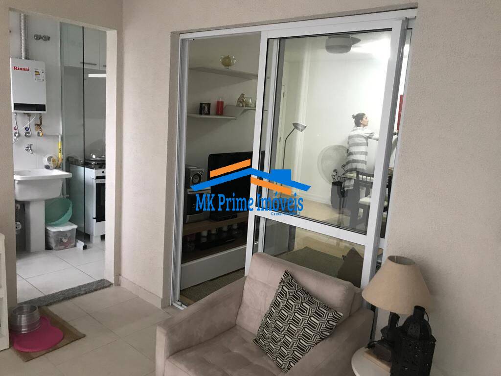 Apartamento à venda com 2 quartos, 75m² - Foto 10