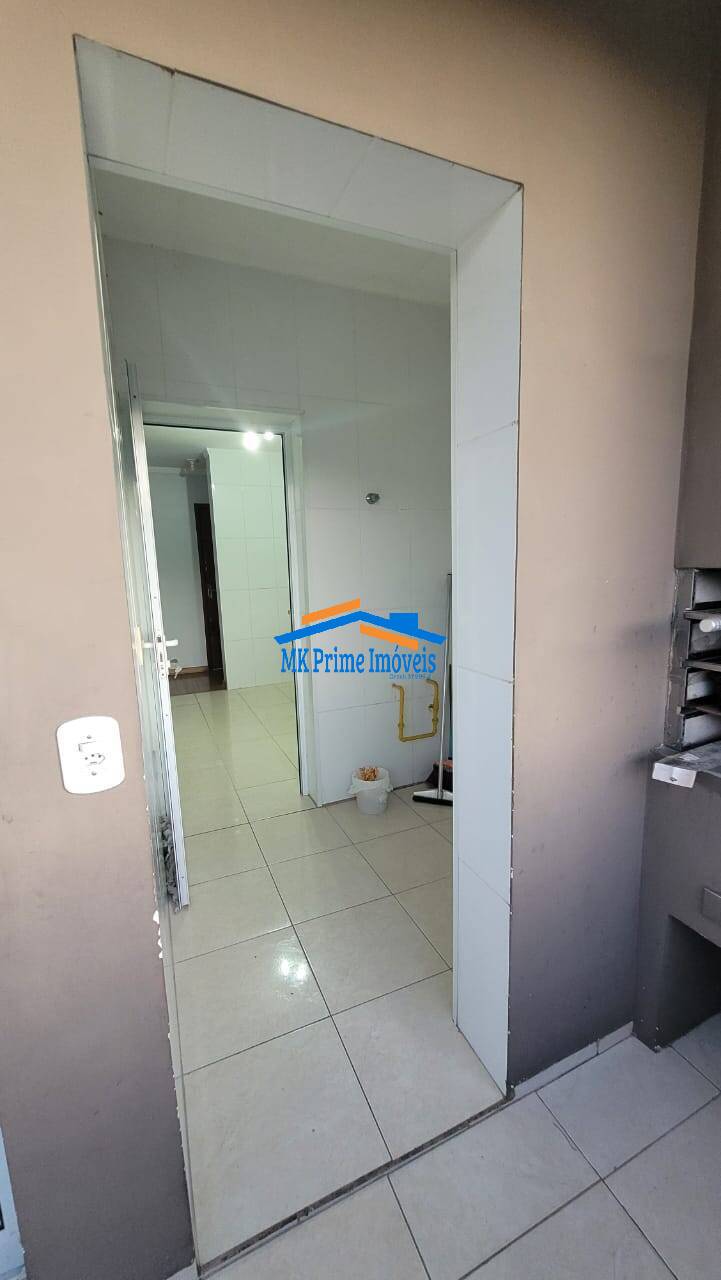 Apartamento à venda com 2 quartos, 74m² - Foto 3