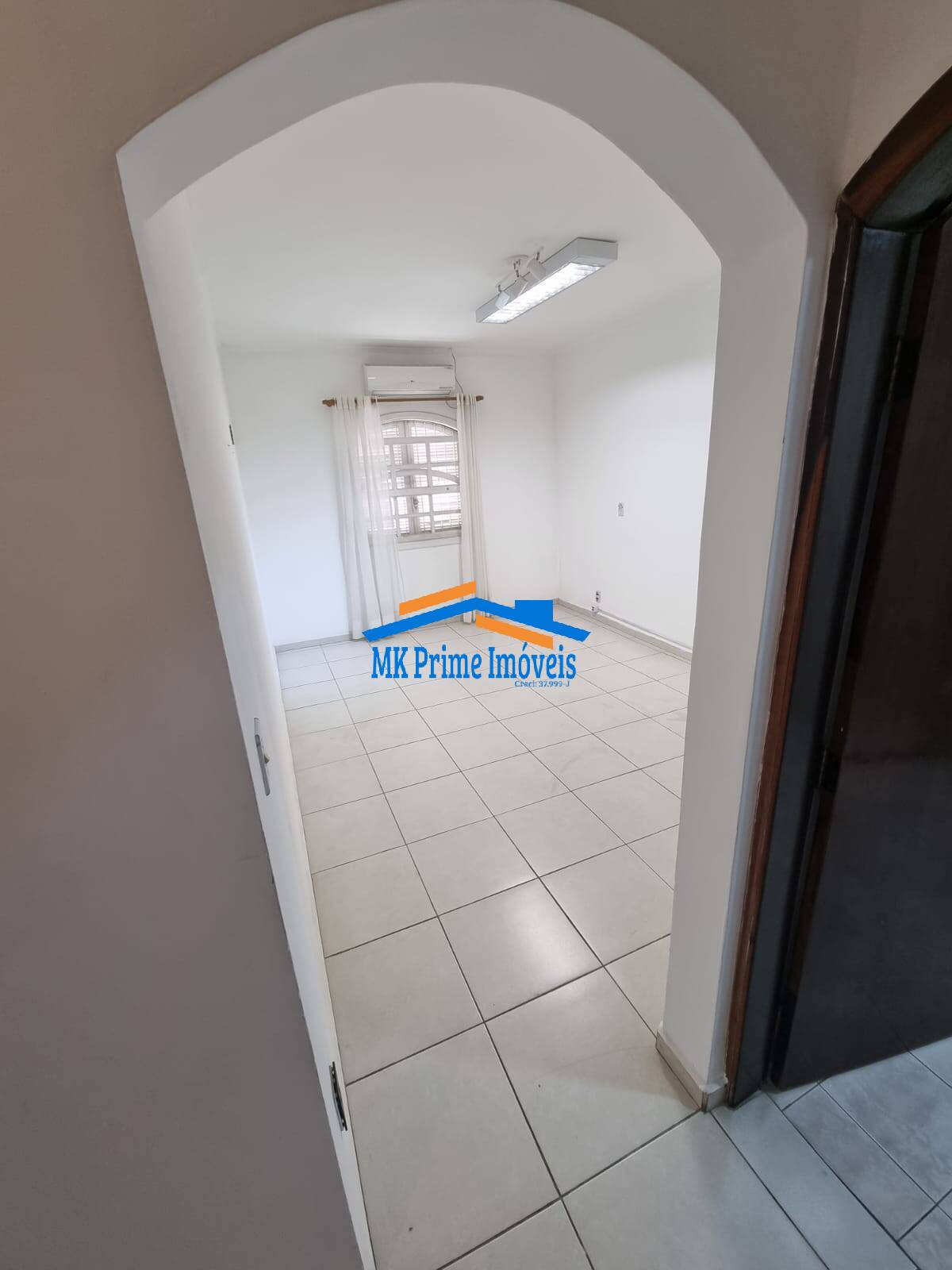 Casa à venda com 1 quarto, 350m² - Foto 13