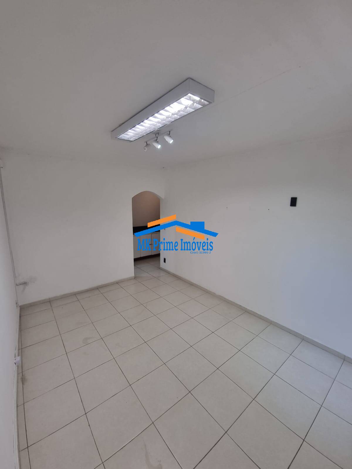 Casa à venda com 1 quarto, 350m² - Foto 15