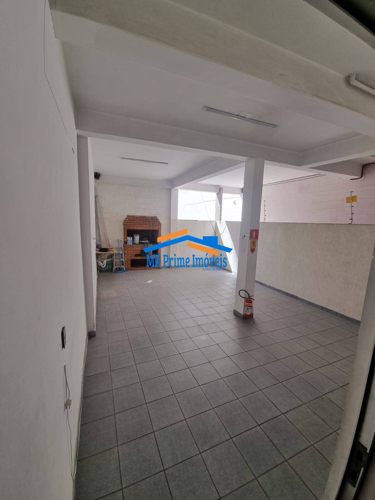 Casa à venda com 1 quarto, 350m² - Foto 17