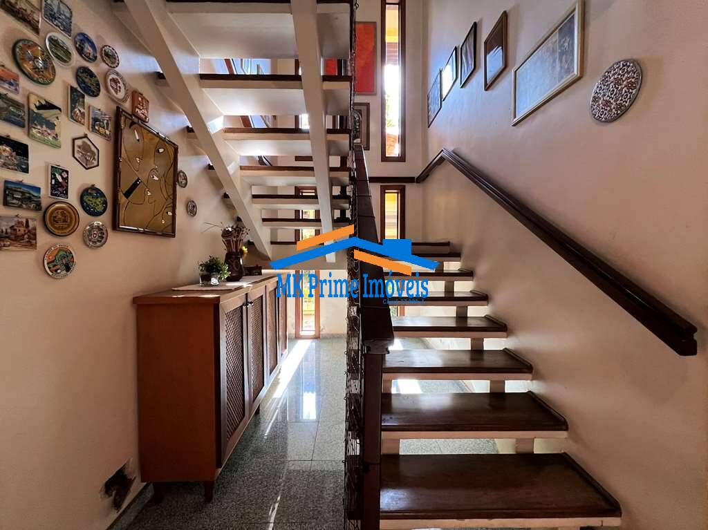 Casa de Condomínio à venda com 4 quartos, 342m² - Foto 18