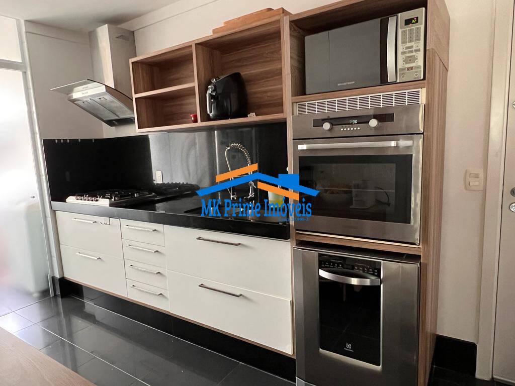 Apartamento à venda com 3 quartos, 133m² - Foto 4