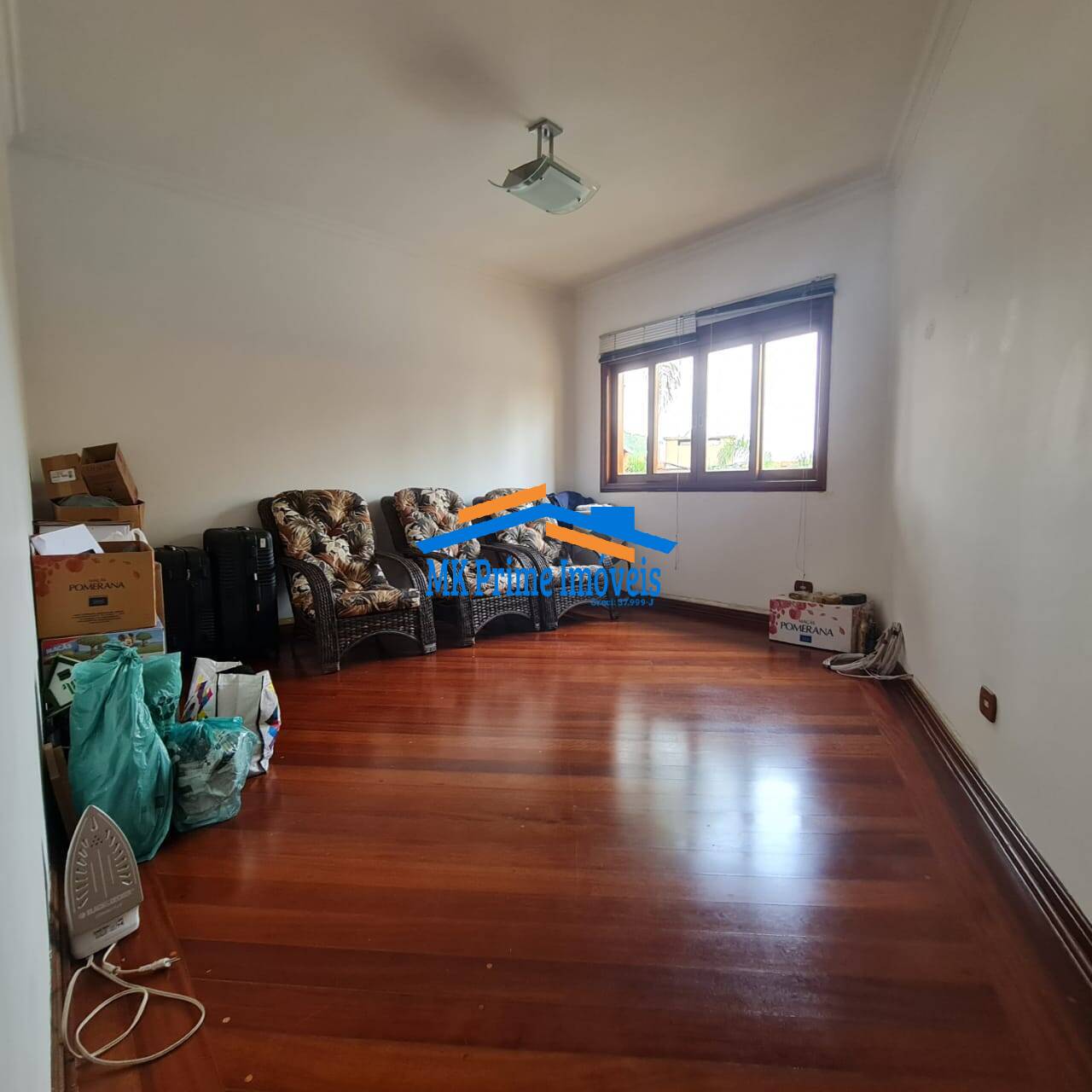 Casa de Condomínio à venda com 3 quartos, 642m² - Foto 3