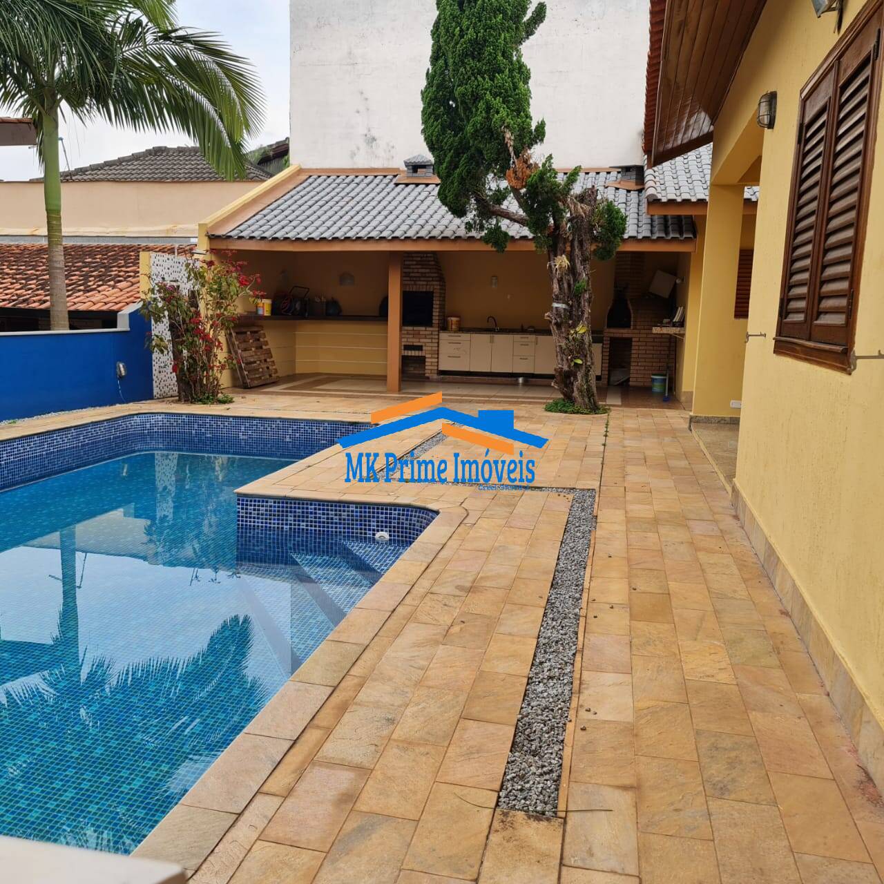 Casa de Condomínio à venda com 3 quartos, 642m² - Foto 16