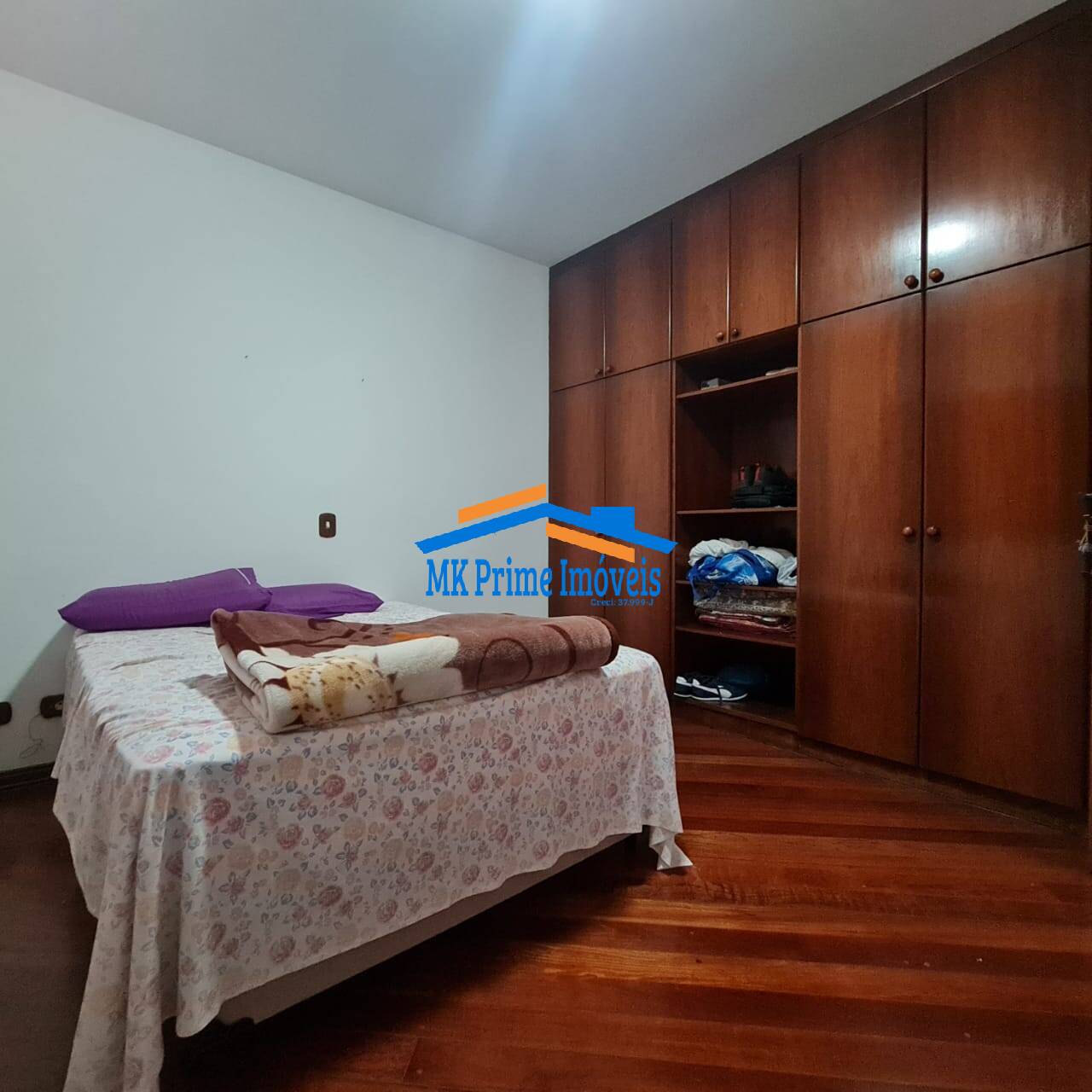 Casa de Condomínio à venda com 3 quartos, 642m² - Foto 11