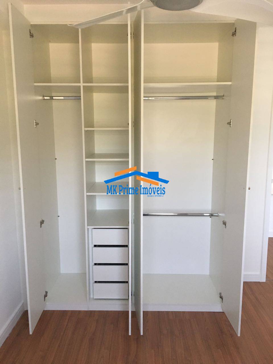 Apartamento à venda com 2 quartos, 61m² - Foto 34