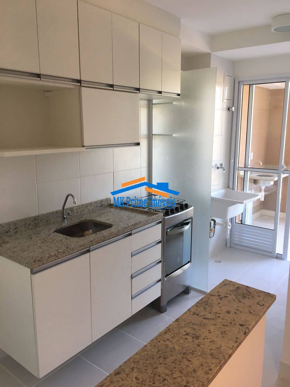 Apartamento à venda com 2 quartos, 61m² - Foto 27