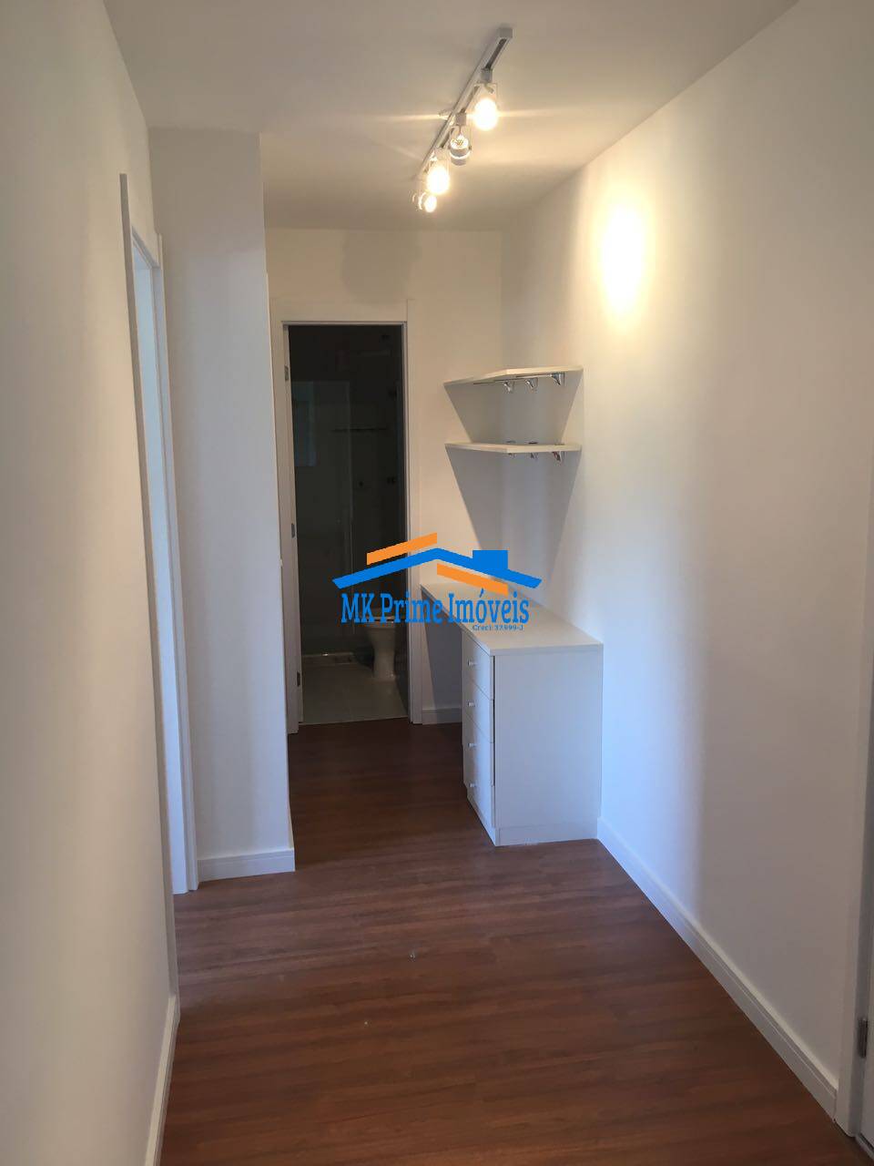 Apartamento à venda com 2 quartos, 61m² - Foto 30