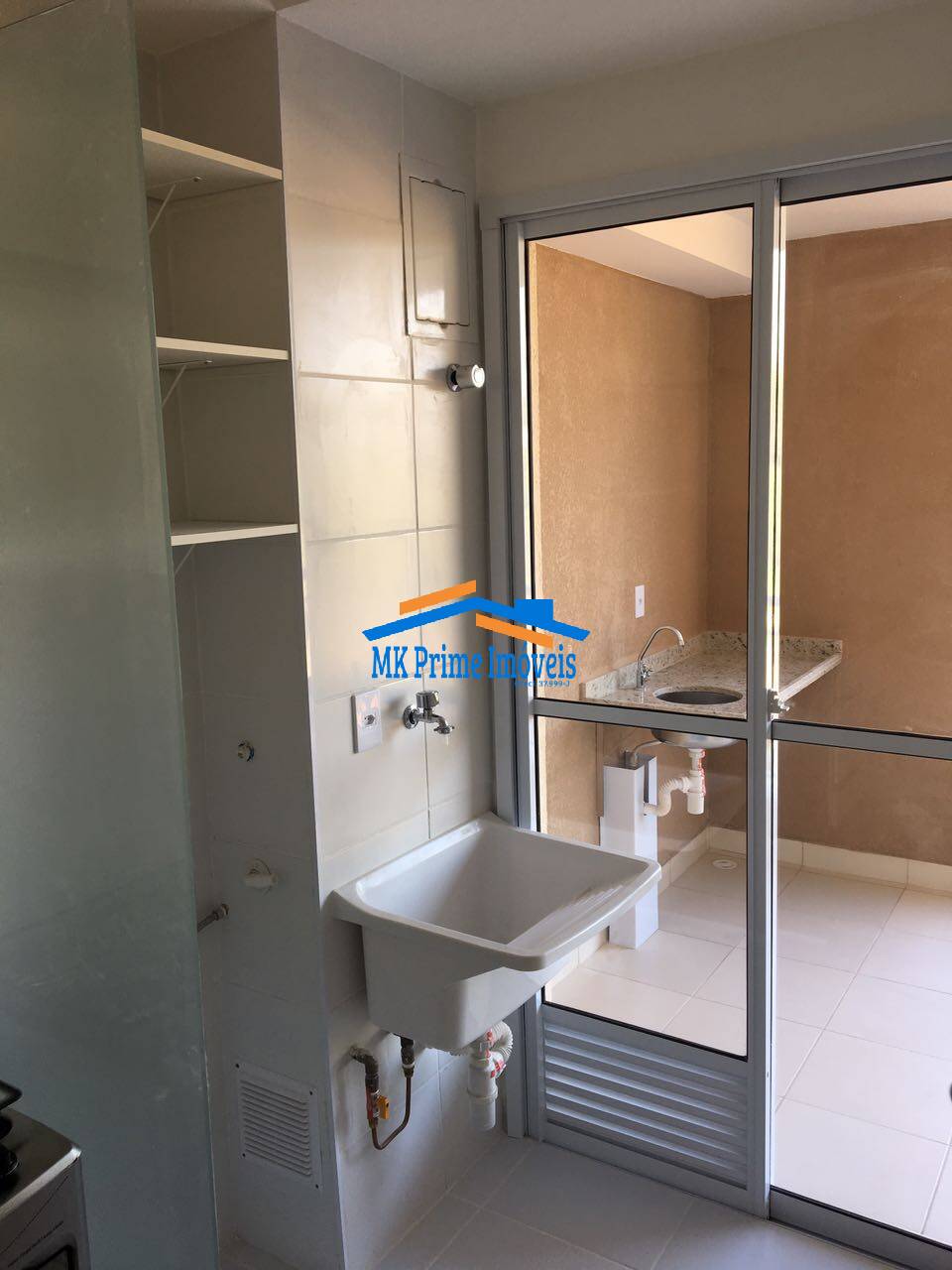 Apartamento à venda com 2 quartos, 61m² - Foto 32